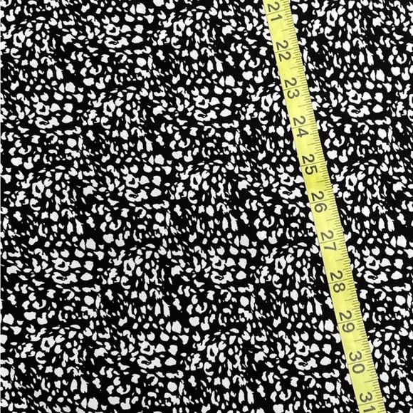 NWT Halogen black white print midi skirt size XS - Picture 6 of 11
